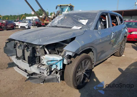 2021 Toyota Highlander Xse z USA, uszkodzony, nr VIN 5TDJZRBH4MS129931